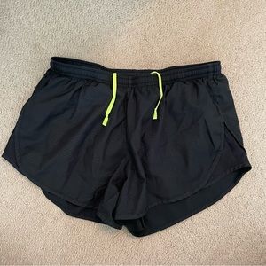 Nike Women’s Black Running Shorts Size Medium